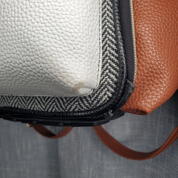 Itzy Ritzy Mini Diaper Backpack - Picture 6 of 8